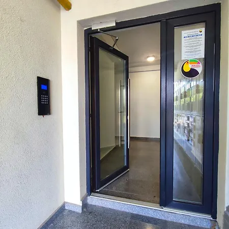 Aphrodite Apartament *